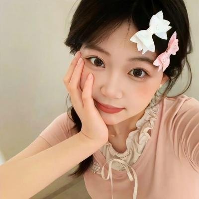 冰属性男子与酷酷女同事 封面